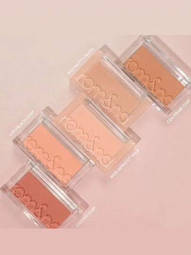 Rom&nd رومان BETTER THAN CHEEK C03 FIG CHIP، بلاشر مسحوق مخملي مطفي يندمج مع البشرة، له تأثير تدرج اللون، لون دافئ لإضاءة البشرة، مسيطر على الزيوت، مناسب للبشرة الجافة، إشراق سريع في 5 ثوان، يضيء منطقة العين، تغليف مزخرف بتدرج اللون، دليل على شدة اللون، م