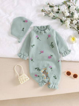 SHEIN Vintaside Kids مجموعة طفل بيج 2 قطعة: رومبير رومبر مطرزة بياقة دانتيل + قبعة، تصميم أنيق وحلو