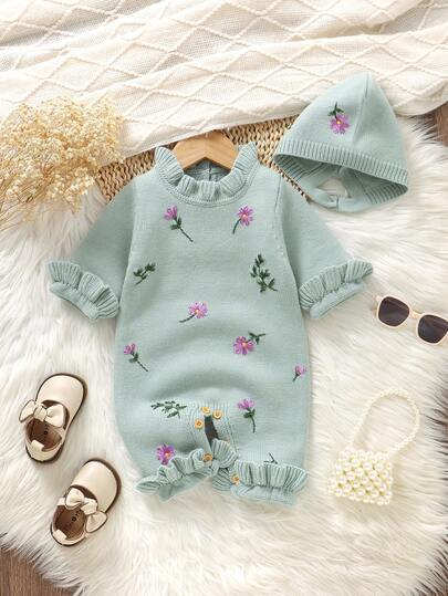 SHEIN Vintaside Kids مجموعة طفل بيج 2 قطعة: رومبير رومبر مطرزة بياقة دانتيل + قبعة، تصميم أنيق وحلو