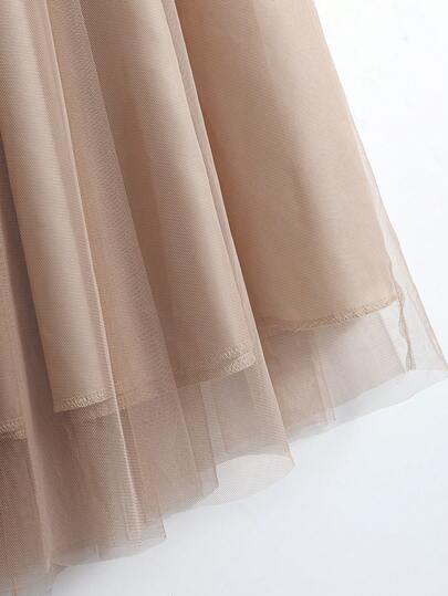 SHEIN PETITE تنورة كاجوال للنساء مزينة بأزرار وقطع شبكية أنيقة للارتداء اليومي
