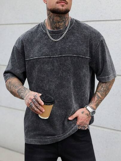 Manfinity CasualCool قميص تي شيرت رجالي كاجوال بياقة طاقم وأكمام قصيرة بلون سادة