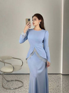 SHEIN Elenzya فستان أنيق رومانسي بخصر مناسب مزين بالخرز والشراريب ذو رقبة دائرية وأكمام طويلة بتصميم A-line للنساء، مناسب للحفلات والمناسبات الرسمية