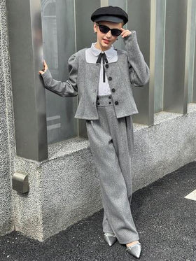 SHEIN مجموعة جاكيت قصيرة صوفية ذات لون واحد مع طوق وتصميم الخصر + بنطلون ذو ساق واسعة لفتيات المراهقات، بأسلوب فرنسي كاجوال أنيق، مناسبة للاستخدام اليومي والتنقل والعطلات في فصلي الخريف والشتاء، قطعتان