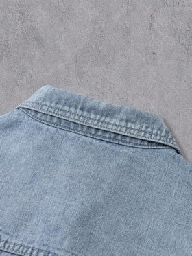 Manfinity Denimwave جاكيت جينز قصيرة كاجوال بأكمام طويلة وياقة منسدلة للرجال باللون الأزرق الفاتح