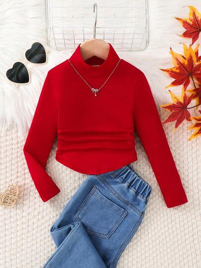 SHEIN بلوزة أساسية محبوكة بياقة مرتفعة مجعدة للفتيات الصغيرات، لون أحمر مناسب للارتداء اليومي والمدرسة في فصلي الخريف والشتاء، متناسقة مع الأم