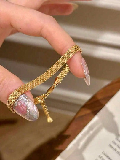 سوار قلب من الفضة الإسترليني عيار 925 قابل للف، مناسب للنساء، للارتداء في عيد الحب، للارتداء اليومي والتنقل