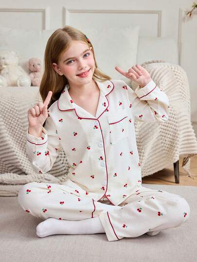 SHEIN طقم قميص بأزرار وطبعة الكرز للبنات