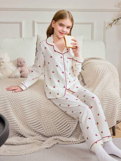 SHEIN طقم قميص بأزرار وطبعة الكرز للبنات