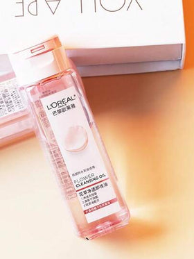 L’Oreal Paris زيت إزالة المكياج الزهري 50 مل، تنظيف عميق لطيف، يزيل بسهولة المكياج المقاوم للماء، غير مهيج للبشرة الحساسة، مثرى بزيت جوز الهند وزيت الكاميليا، ترطيب طويل الأمد، تنظيف عميق، بشرة شفافة، غير مشدد بعد الاستخدام، رأس مضخة مقاوم للتسرب للسفر...