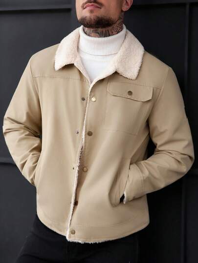 Manfinity CasualCool معطف رجالي كاجوال مبطن حراريًا بياقة فرو أحادي الصدر بأكمام طويلة، قميص شاكيت أزرار كريمي للخريف/الشتاء، قميص أزرار بيج للرجال، ملابس الشارع للرجال، قمصان الرجال "Old Money"، للاستخleisure اليومي، رحلات نهاية الأسبوع، الأنشطة الخارجية