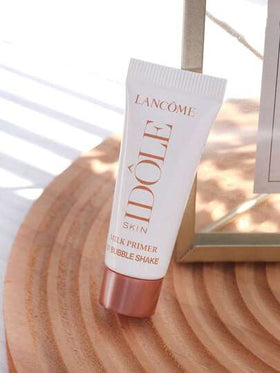 Lancôme لانكوم [ميني] إيدول مصحح لون البشرة بالتلوين #01 يخفف من الخمول 10مل / أساس تحضيري للمكياج يضمن تطبيق مكياج ناعم وطويل الأمد وطبيعي المظهر / يعدل لون البشرة: حقق مظهر بشرة موحد وطبيعي / يحسن ملمس البشرة: يظهر مظهر صحي وبراق بشكل طبيعي / يكمل أس...