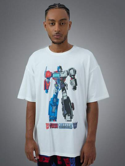 Transformers X SHEIN طقم ملابس رياضية للرجال مكون من ملابس علوية بياقة مستديرة وأكمام قصيرة مع طباعة روبوت وبنطلون