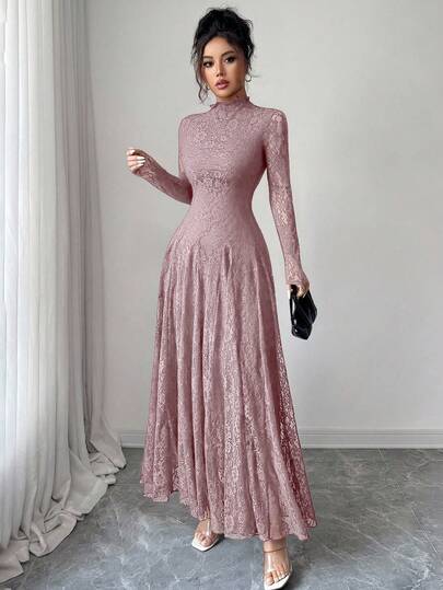 Modelyn رمضان فستان أحمر مع تصميم ياقة عالية وخصر ضيق، مخنق