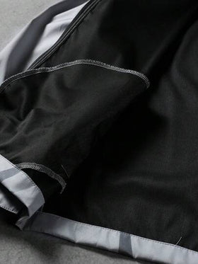 Manfinity Homme معطف رجالي كاجوال بياقة سوستة ذو لونين، بأكمام طويلة وقلنسوة، معطف رياضي بسوستة وطباعة جرافيك، معطف رياح بسوستة