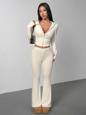 SHEIN PETITE طقم رياضي نسائي مكون من 3 قطع: كارديجان أسود مزود بسحاب + توب كامي + بنطلون