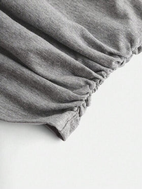 SHEIN Girlism قميص كروب ضيق الخصر بأكمام راجلان مخرم بتطريز ثلاثي الأبعاد بشعار الفتاة باللون الأزرق، بتصميم رياضي كاجوال مناسب للمراهقات، بقصة ملائمة وتباين في الألوان