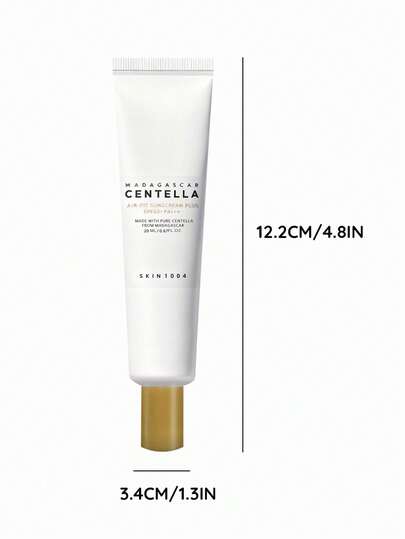 SKIN1004 واقي شمس مستخلص السنتيلا الآسيوية من مدغشقر 20مل، SPF50+ PA++++، صيغة لطيفة، مهدئ ومصلح، خفيف الوزن ومرطب، غير دهني، حماية شمسية شاملة، مناسب للبشرة الحساسة، لجميع أنواع البشرة. 20مل/0.67 أونصة سائلة | مستحضرات تجميل كورية