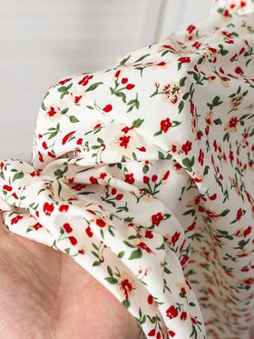 SHEIN فستان كامي مزخرف بالزهور والسترة البنية مجموعة قطعتين، كاجوال ومتعددة الاستخدامات