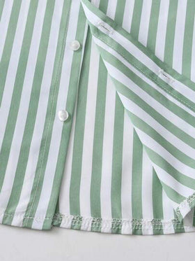 SHEIN قميص كلاسيكي ذو خطوط طويلة الأكمام وكاب للأولاد الصغار، بنطلون بدلة أزرق داكن، أناقة عصرية، مناسب لحفلات عيد الميلاد والحفلات الراقية والمناسبات والأعراس والمعمودية وبداية العام الدراسي وموسم الرياضة