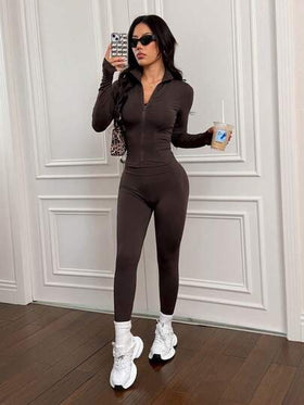 SHEIN PETITE 3 قطع بدلة رياضية نسائية من الأكريليك البني، مناسبة للرياضة كاليوغا والجري والتمارين، وللارتداء اليومي في فصلي الخريف والشتاء