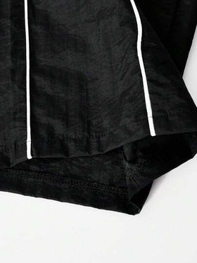 SHEIN Sparklyn مجموعة مكونة من 2 قطعة: جاكيت كاجوال مزود بسحاب وياقة عالية، باللون الأسود مع تريم أبيض، وبنطال فضفاض مطابق مزود بشريط أبيض وطبعة حرفية، مناسب للربيع والخريف والشتاء، للخارج والشارع والاستخدام اليومي والمنزل والسفر والمدرسة