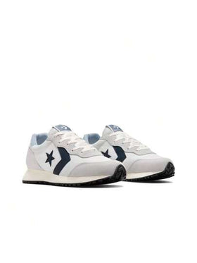 Converse حذاء كونفرس أوميغا الرياضي، ناعم ومريح ومتين، حذاء كاجوال منخفض، للجنسين، رمادي.