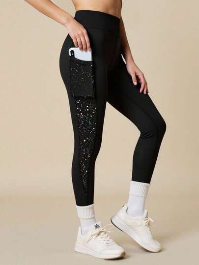 SHEIN مجموعة سروال ضيق للفتيات المراهقات، بنطلون يوغا ضيق مطبوع بنقاط رش السماء النجمية، مرن للغاية، عصري، متعدد الاستخدامات، مناسب للرياضة والخارج والجري والدراجات والتنزه، باللونين الأسود والوردي، قطعتان