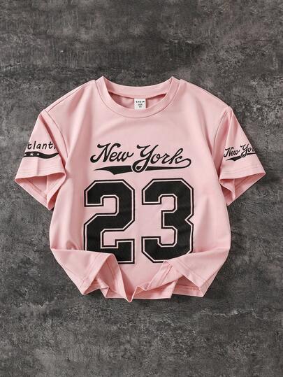 SHEIN Genkimix Kids قميص تي شيرت قصير الأكمام بطباعة أرقام وحروف وردي وأسود، ملابس رياضية كاجوال للبنات، مناسب للربيع/الصيف/الخريف/الشتاء
