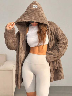 SHEIN EZwear معطف أبيض فضفاض وكاجوال مبطن بالفرو مع جيوب وأكمام طويلة مزود بقلنسوة