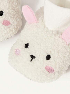Cozy Pixies زوج من جوارب أطفال ناعمة مطرزة بشكل دب لطيف ذات قاع ناعم ومانع للانزلاق، مناسبة للاستخدام الخارجي