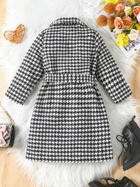 SHEIN Elladie kids معطف طباعة نقش مسنن صف ازرار مزدوجة حزام تويد قطعة واحدة بنت طفل