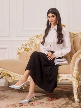 CUCCOO TILAWA صنادل نسائية ذات كعب عالي مرصعة بالكريستال، أصابع قدم مدببة مرصعة بالراين ستون وشريط مطاطي قابل للانزلاق، مناسبة للخروج والحفلات والتنقل اليومي