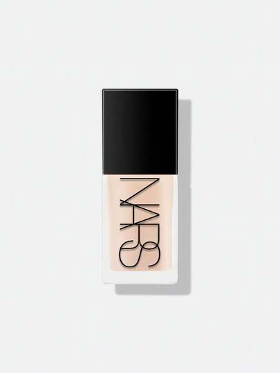 Nars أساس نارس المعكس للضوء - مكياج متطور - أساس هجين للعناية بالبشرة - 30 مل/1 أونصة سائلة #أوسلو-فاتح 1