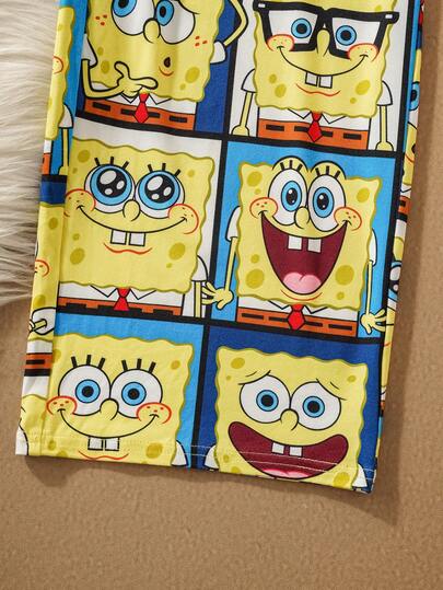 SpongeBob SquarePants | SHEIN بيجامة مكونة من ملابس علوية كم طويل بياقة طاقم وأنماط كرتونية متعددة التعبيرات مع بنطلون فضفاض مقاوم للاشتعال، مناسبة للخريف والشتاء