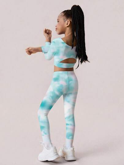 SHEIN طقم ملابس رياضية للفتيات الصغيرات، بتصميم ملون وزاهي وحيوي، توب بأكمام طويلة مع تصميم ظهر مفتوح + بنطلون، مناسب للتمرين الرياضي والارتداء اليومي والمناسبات الكاجوال