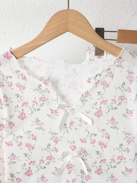 SHEIN ملابس منزلية مريحة وكاجوال للفتيات المراهقات مزينة بنقشة الأزهار والفيونكة