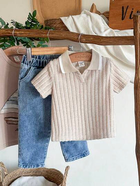 SHEIN Vintaside Kids طقم ملابس أطفال صبيان كاجوال بقميص كم قصير ياقة مع بنطلون جينز مغسول عصري، مناسب للارتداء اليومي، رحلات العائلة، الطعام أو التسوق