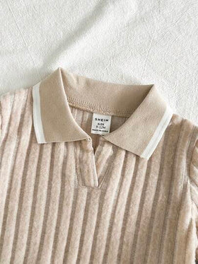 SHEIN Vintaside Kids طقم ملابس أطفال صبيان كاجوال بقميص كم قصير ياقة مع بنطلون جينز مغسول عصري، مناسب للارتداء اليومي، رحلات العائلة، الطعام أو التسوق