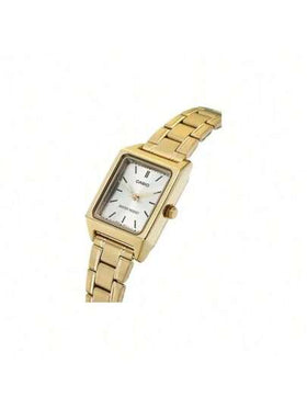 Casio ساعة نسائية كاسيو، قطر الميناء 31 مم * 22 مم مستطيلة باللون الأبيض، سوار من الفولاذ المقاوم للصدأ بلون ذهبي، مقاومة للماء لعمق 30 متر، إبزيم قابل للطي، زجاج معدني