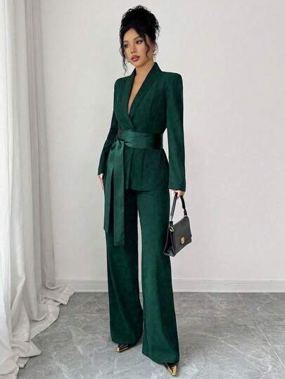 SHEIN Elenzya بدلة نسائية أنيقة رومانسية، بليزر مطابق للخصر بأكمام طويلة ومفصل من أقمشة مختلفة وبنطال ساق مستقيمة
