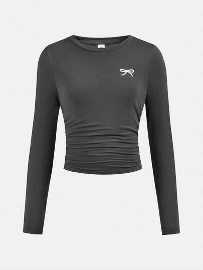 SHEIN Girlism بلوزة كاجوال بياقة دائرية وأكمام طويلة مع طبعة فراشة وخصر مطوي، تصميم بسيط للفتيات المراهقات