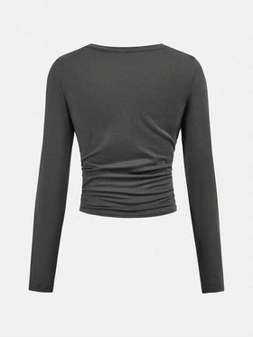 SHEIN Girlism بلوزة كاجوال بياقة دائرية وأكمام طويلة مع طبعة فراشة وخصر مطوي، تصميم بسيط للفتيات المراهقات