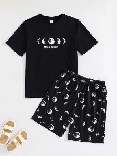 SHEIN قميص تي شيرت أسود بياقة طاقم مطبوع عليه رسم القمر، أكمام قصيرة، بطبعة كاملة، بدلة كاجوال مريحة وعصرية، من قماش ناعم، مناسب للارتداء اليومي، المنزل والمناسبات