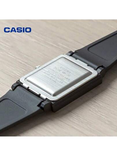 Casio ساعة كاسيو يونيسكس مربعة تناظرية، قطر الميناء 37.2 مم رمادي، سوار من الراتنج، إبزيم مخفي، مقاومة للماء 30 متر، حركة كوارتز MQ-38-8A