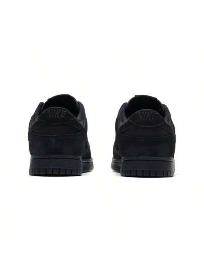 Nike حذاء رياضي كاجوال مريح للسفر والخارج من نايك دانك لو ريترو SE IB6651-001