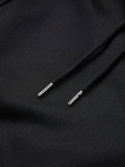 Manfinity Sport Corelite معطف رياضي مطبوع مبطن حراري بقلنسوة، شتوي للرجال