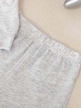 SHEIN مجموعة قميص هودي بأكمام قصيرة مطبوع عليه حروف وشورت ذو خصر مطاطي مناسبة للأطفال من عمر 0-3 سنوات، مناسبة لجميع المواسم، للمدرسة، الاستخدام اليومي المنزلي والخارجي، مقاس للأولاد من عمر 3-24 شهر