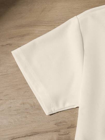SHEIN Mirajuku قميص كاجوال بسيط وأنيق للأولاد مع تصميم طيات زخرفية، قماش مريح مناسب للصيف والخريف قطعة واحدة