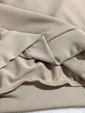 SHEIN مجموعة ملابس كاجوال للفتيات المراهقات، بلوزة بياقة مزيفة وسحاب طويلة الأكمام مع بناطيل رياضية واسعة الساق، بدلة رياضية للارتداء اليومي والتمارين الرياضية