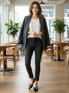 WHDXY زوج من أحذية مسطحة للنساء ذات أصابع مدببة من جلد ناعم، قابلة للارتداء بشكل عابر للاستخدام اليومي والعمل، أحذية مريحة للقيادة ، ذات قاع مسطح خفيف، بتصميم أنيق للسيدات